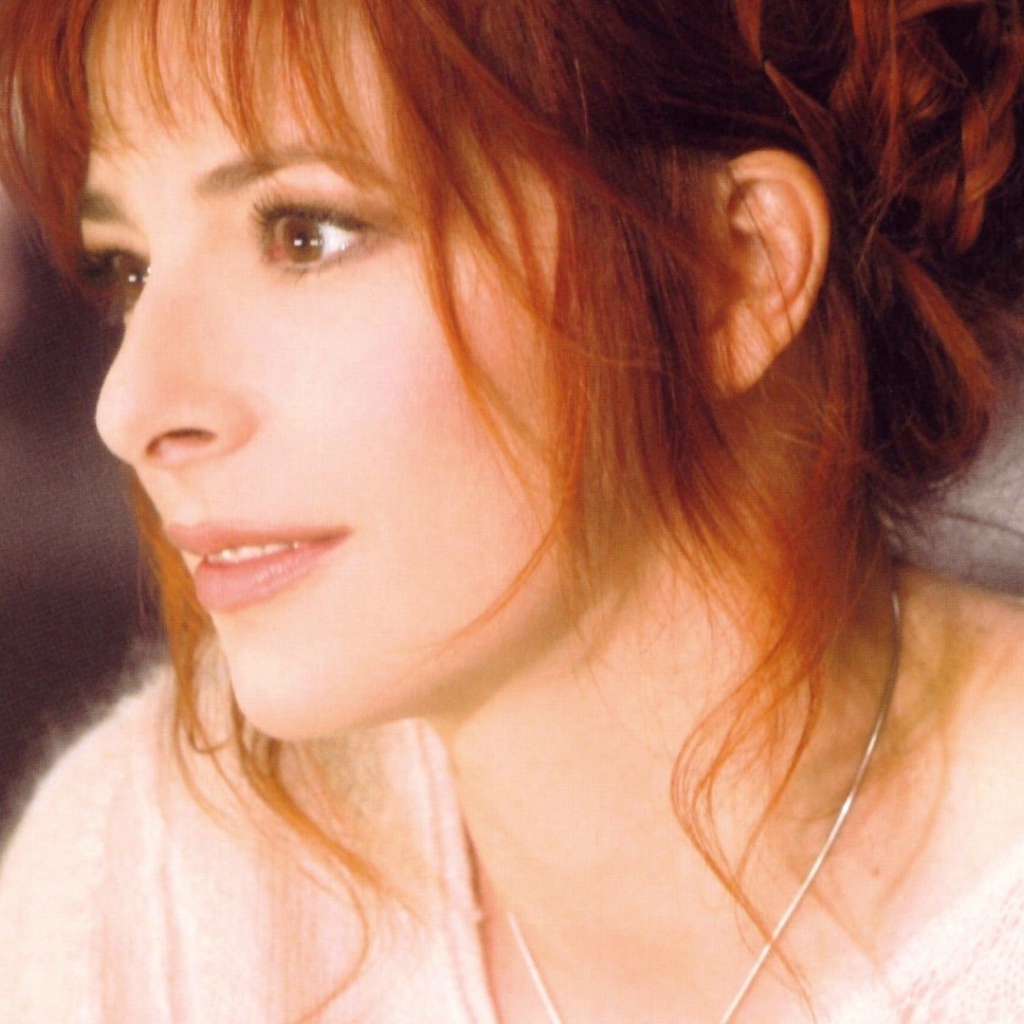 Прекрасная актриса Милен Фармер