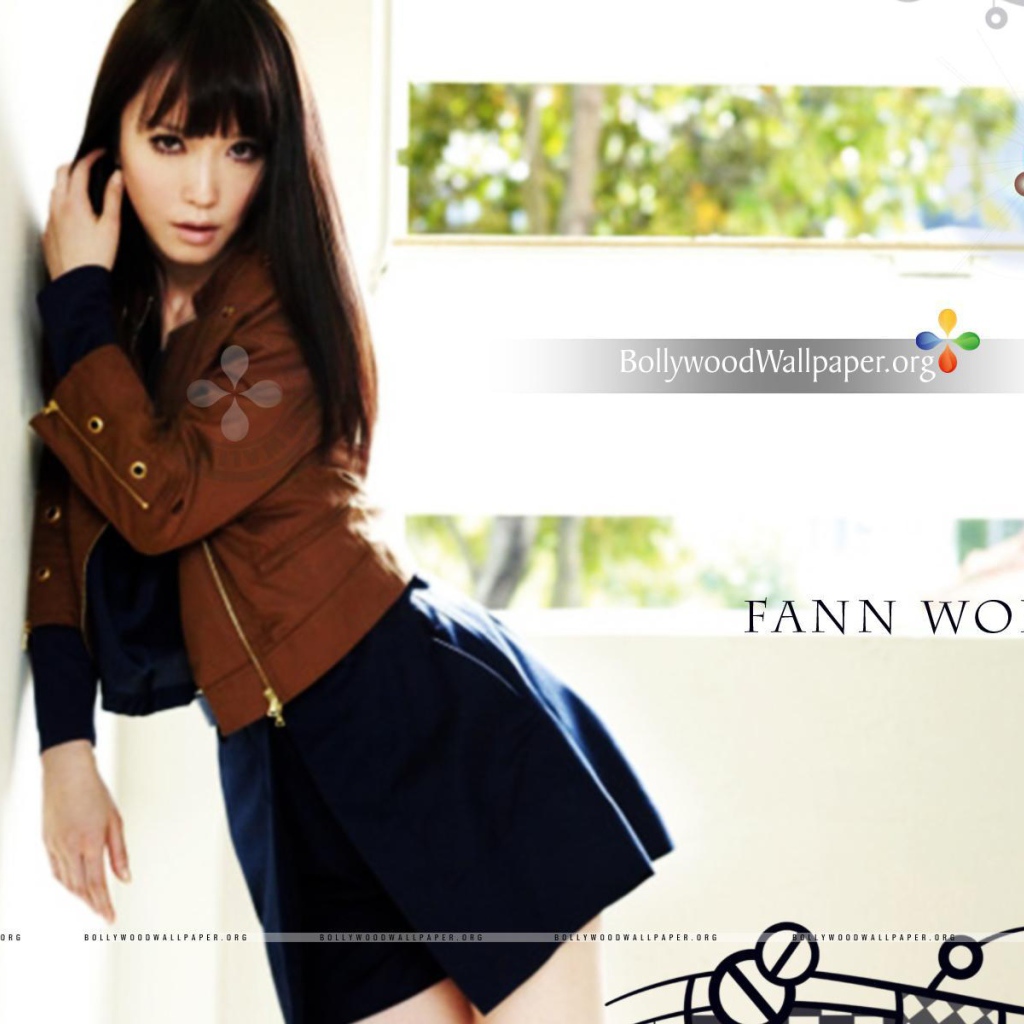 Красивая актриса Фэнн Вонг