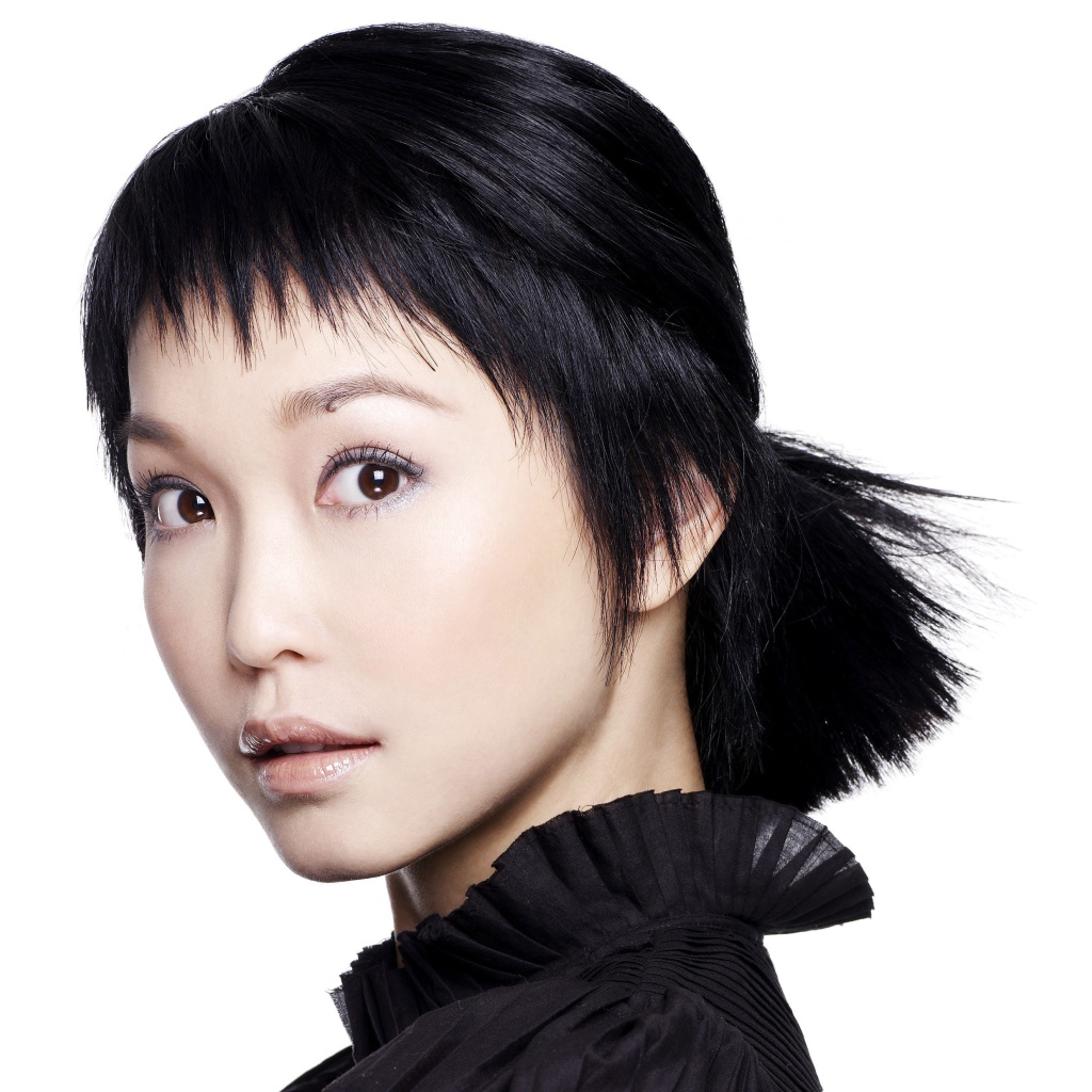 Популярная супермодель Фэнн Вонг