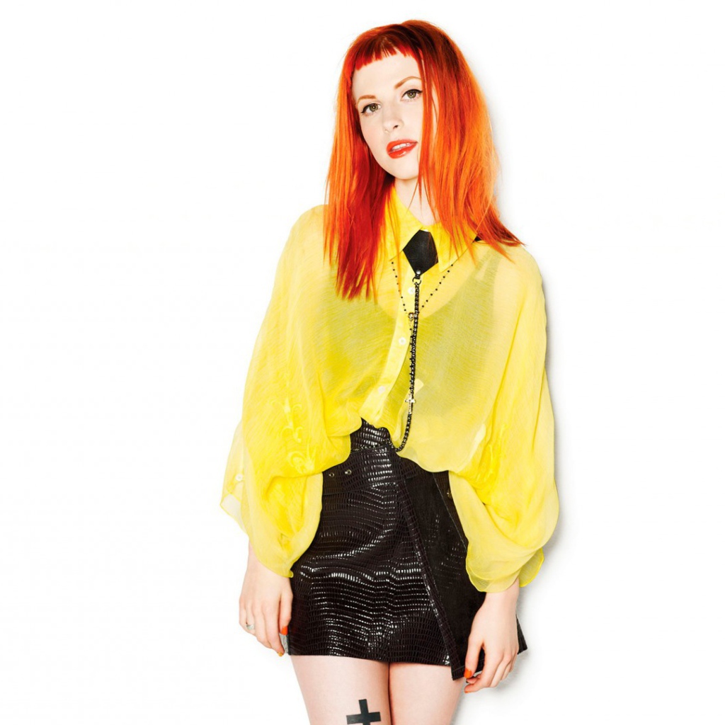 Эпатажная девушка