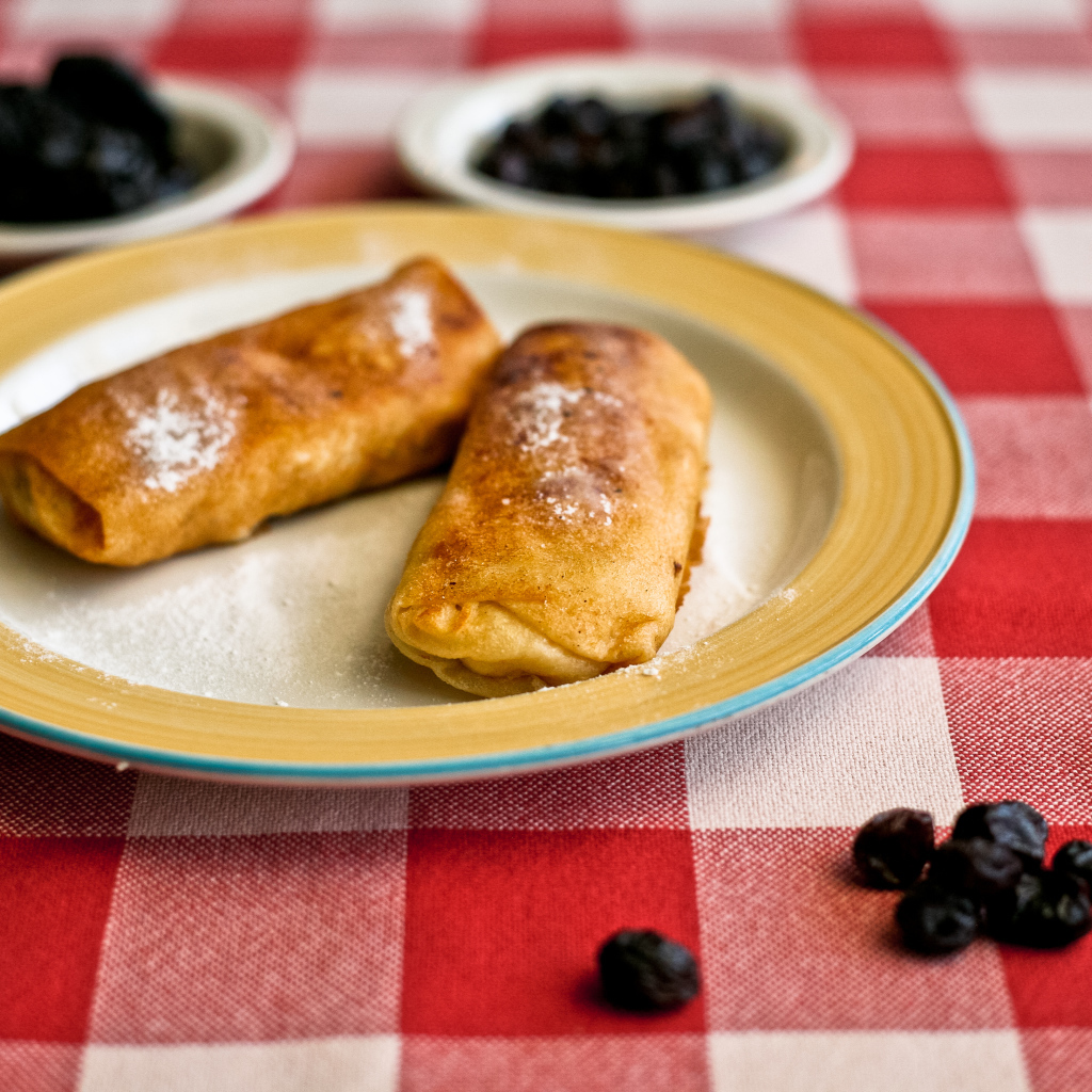 Блины с черносливом на Масленицу