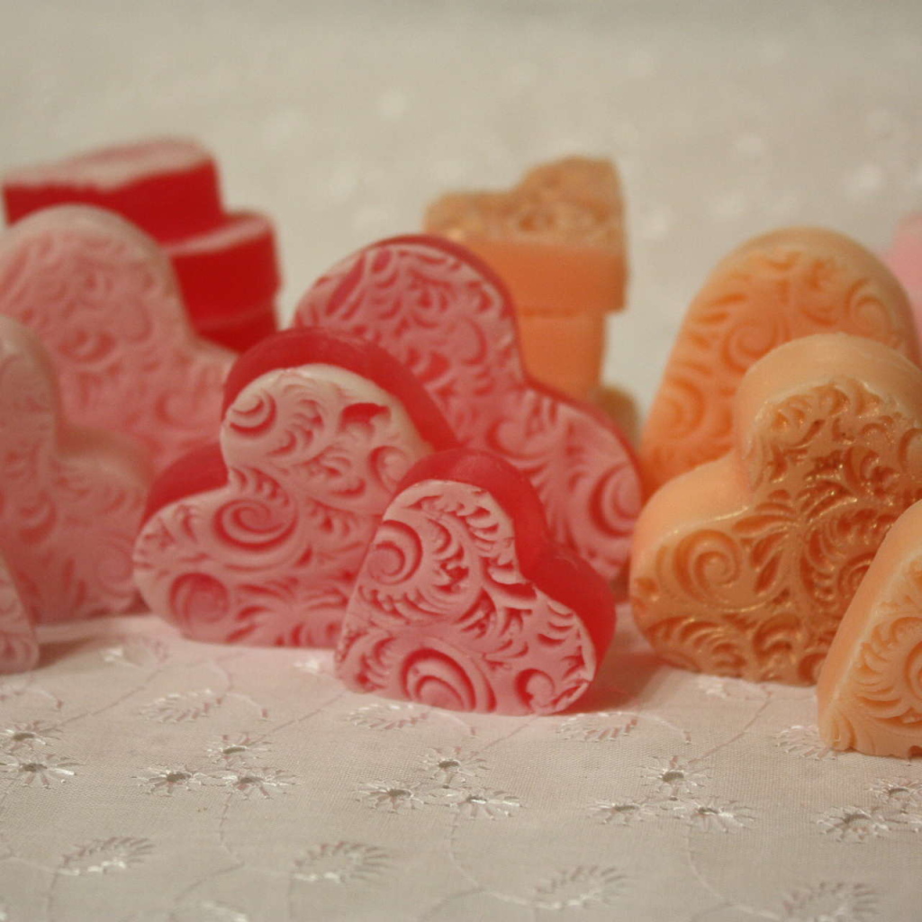 Мыло в форме  сердца на День Святого Валентина 14 февраля