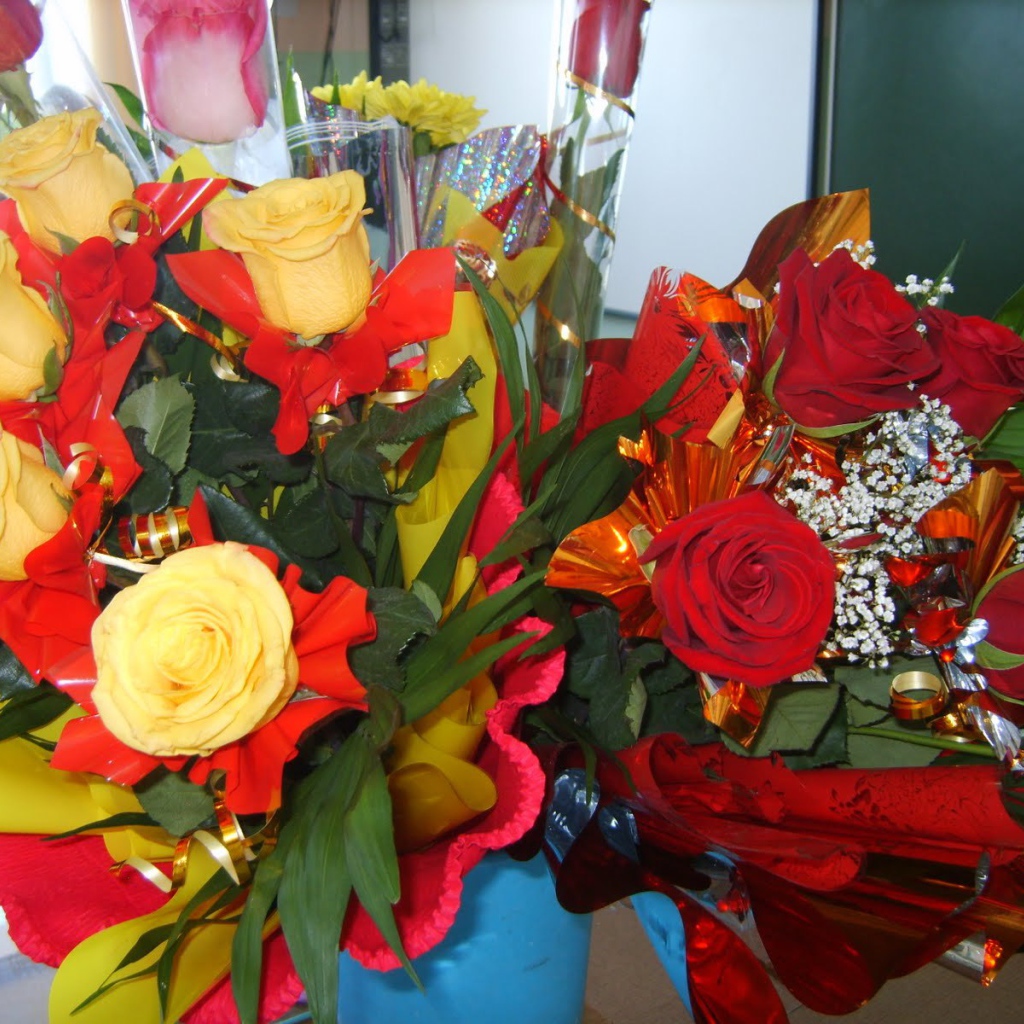 Букеты в классе на День знаний 1 сентября