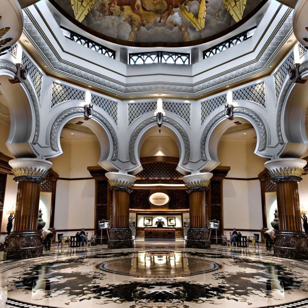 Интерьер зала ожидания