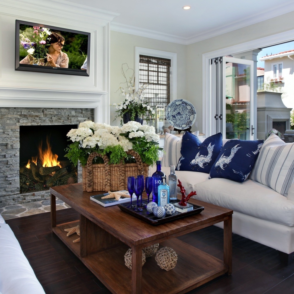 Комната с камином