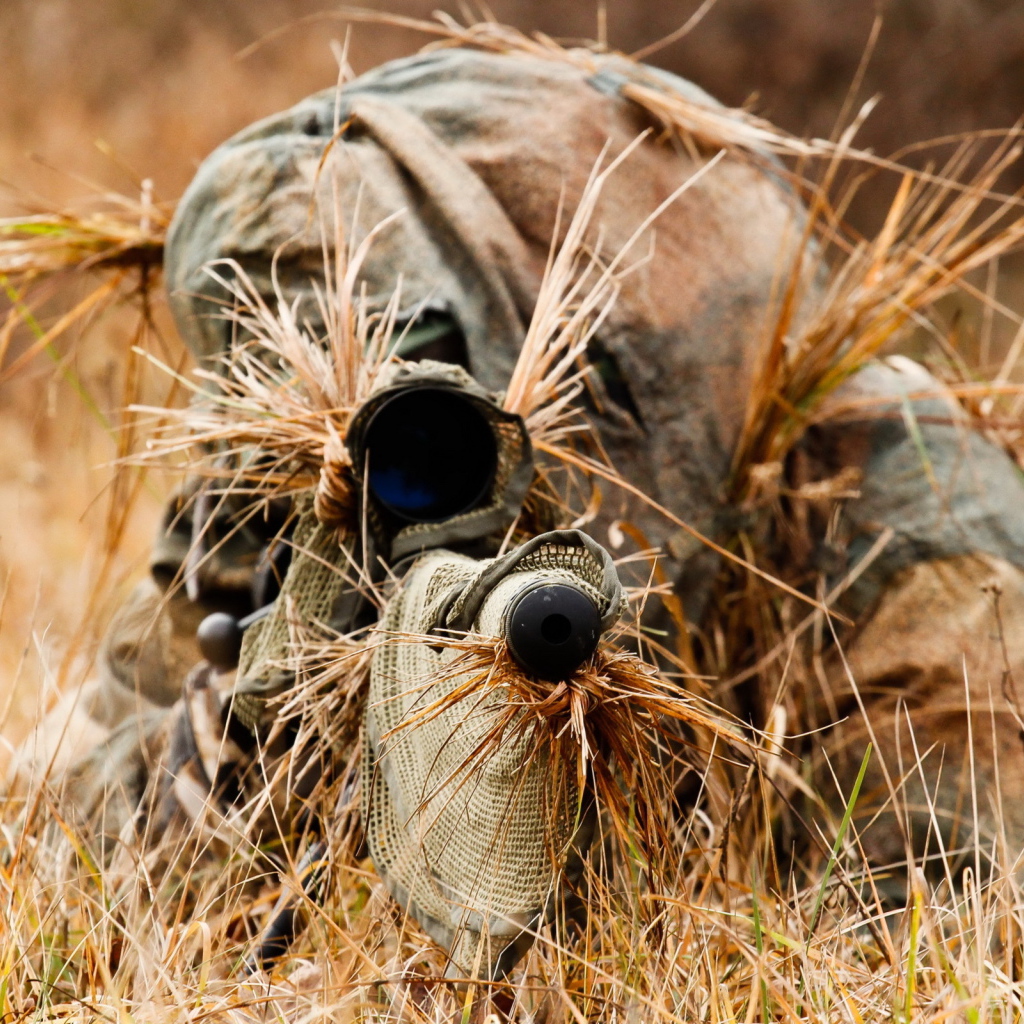 Замаскированный солдат