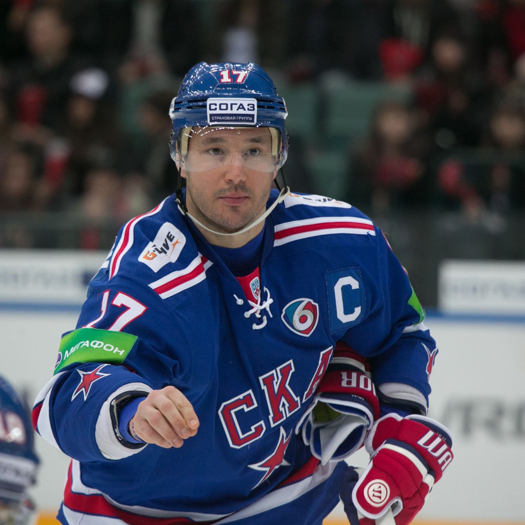 Популярный человек Илья Ковальчук