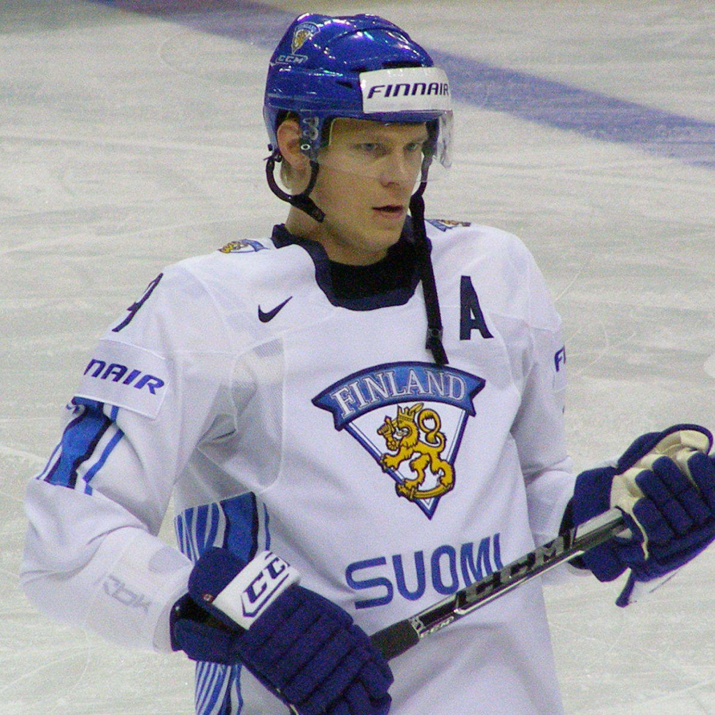 Известный человек Николай Жердев