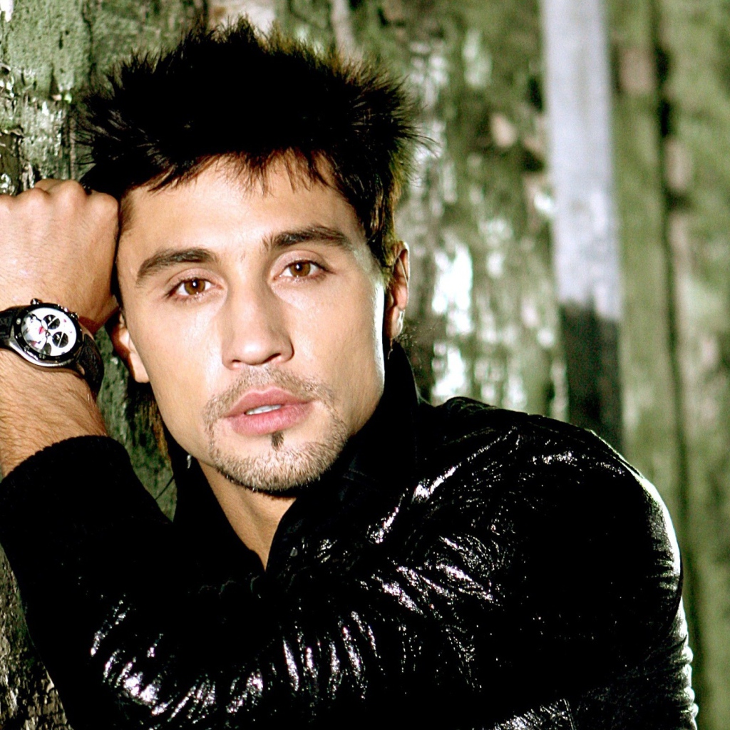 Актер Дима Билан