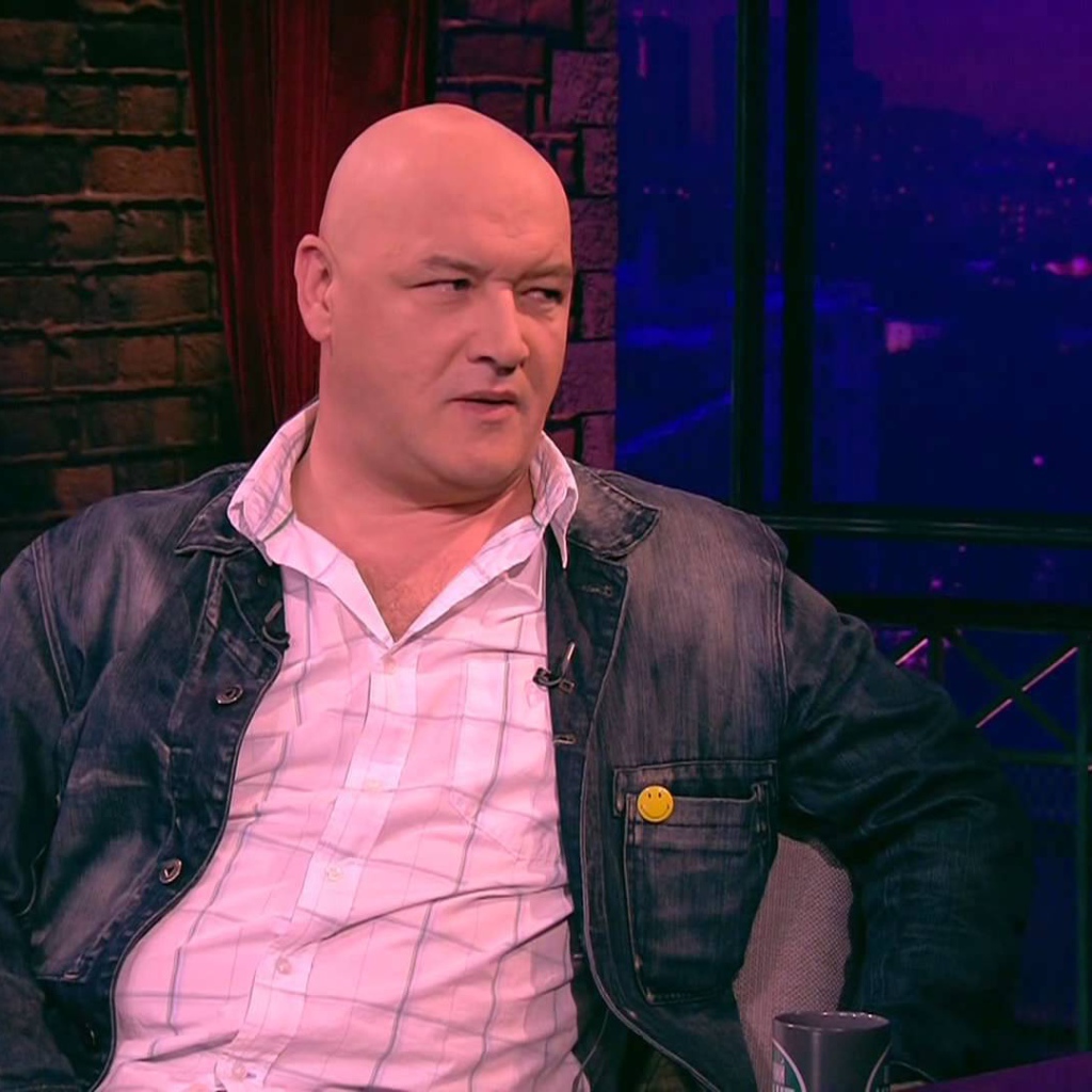 Знаменитость Максим Суханов