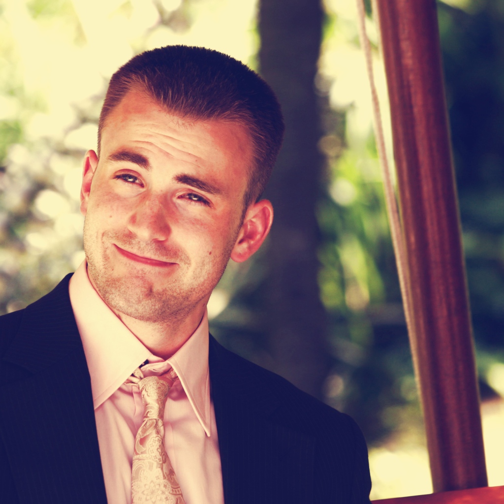 Популярная суперзвезда Крис Эванс