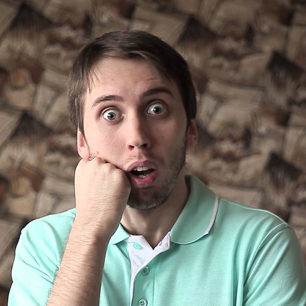 Популярная суперзвезда Максим Голополосов