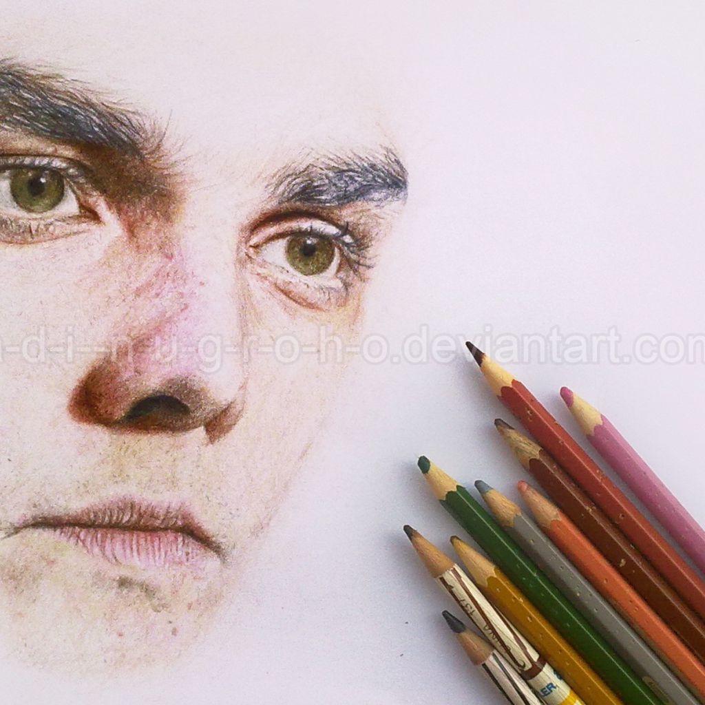 Известный актер Джерард Уэй