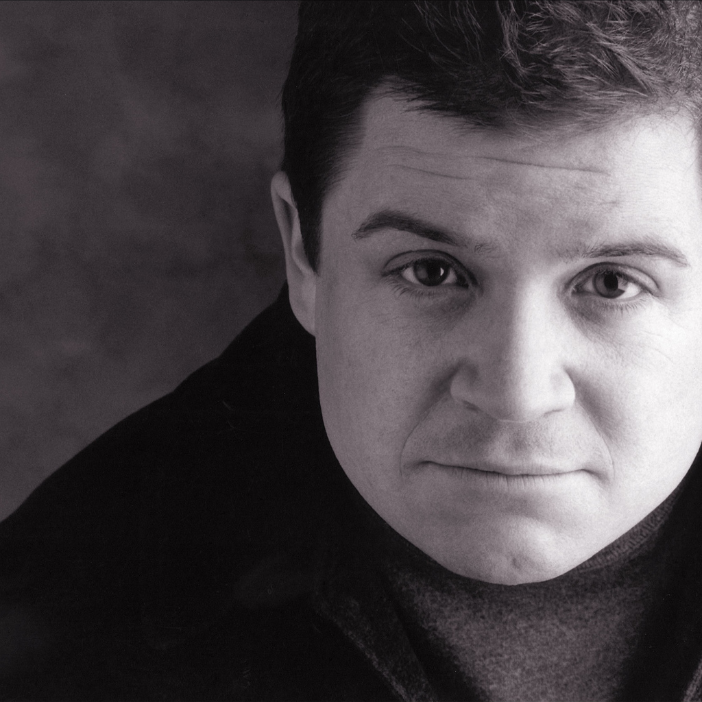 Популярная суперзвезда Пэттон Освальт