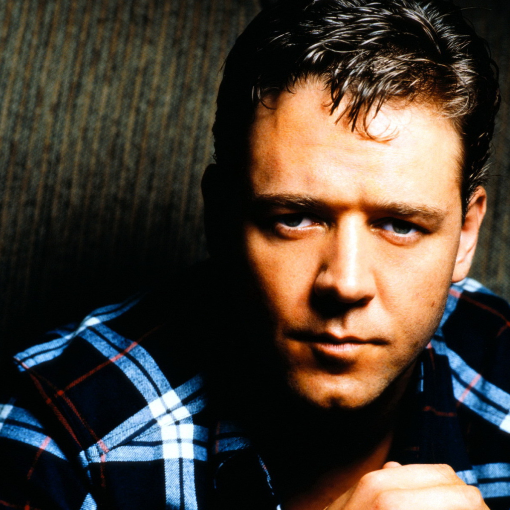 Известный актер Рассел Кроу