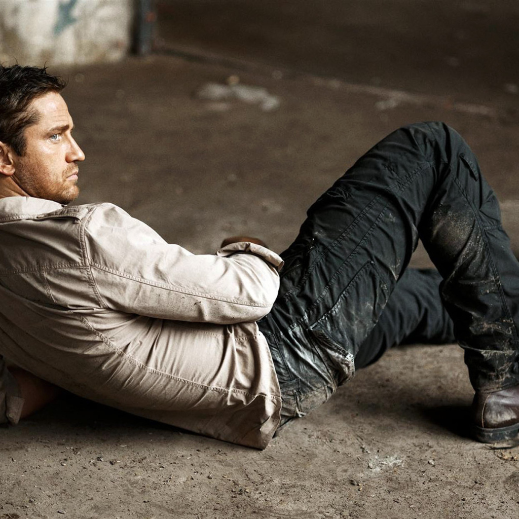 Известный Джерард Батлер