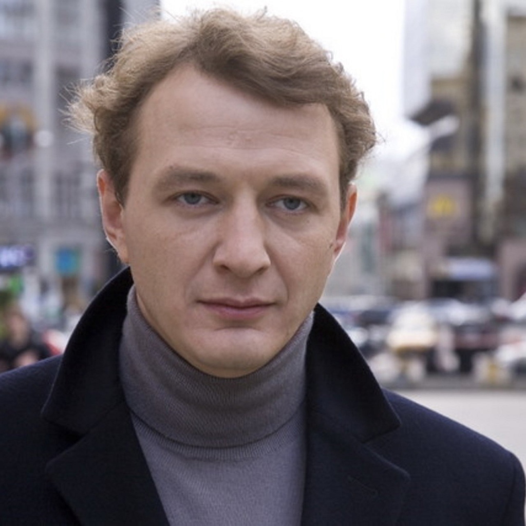 Известный артист Марат Башаров