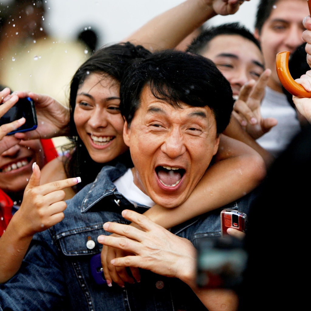 Джеки Чан и его поклонники