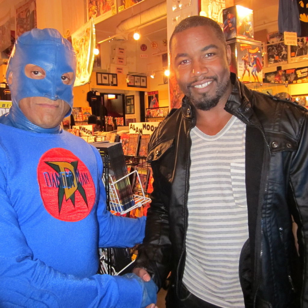 Популярный Майкл Джей Уайт