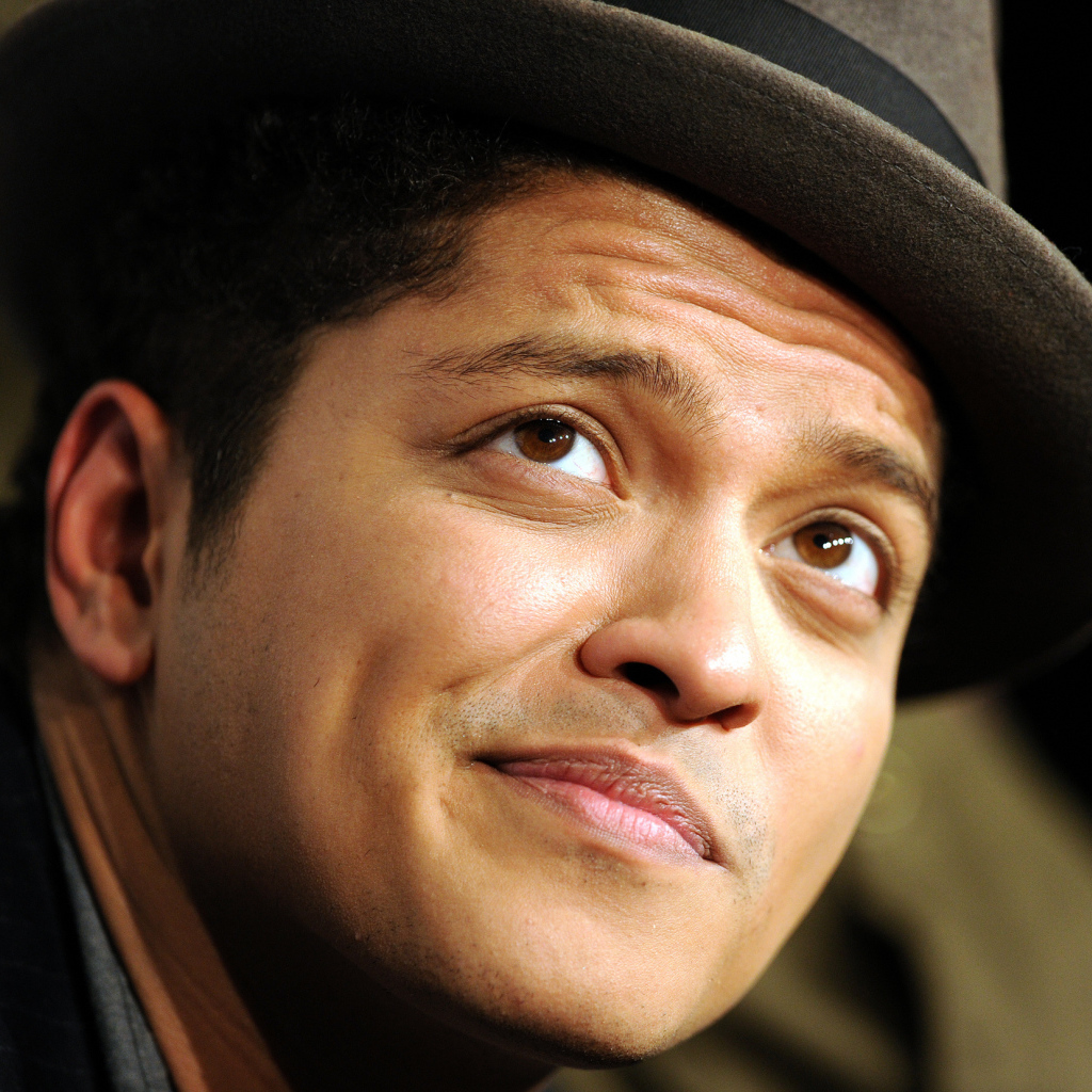 Стильный Бруно Марс