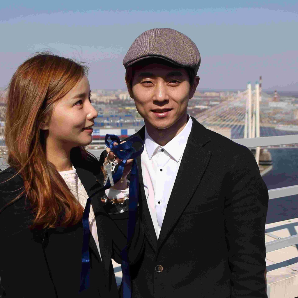 Виктор Ан с женой