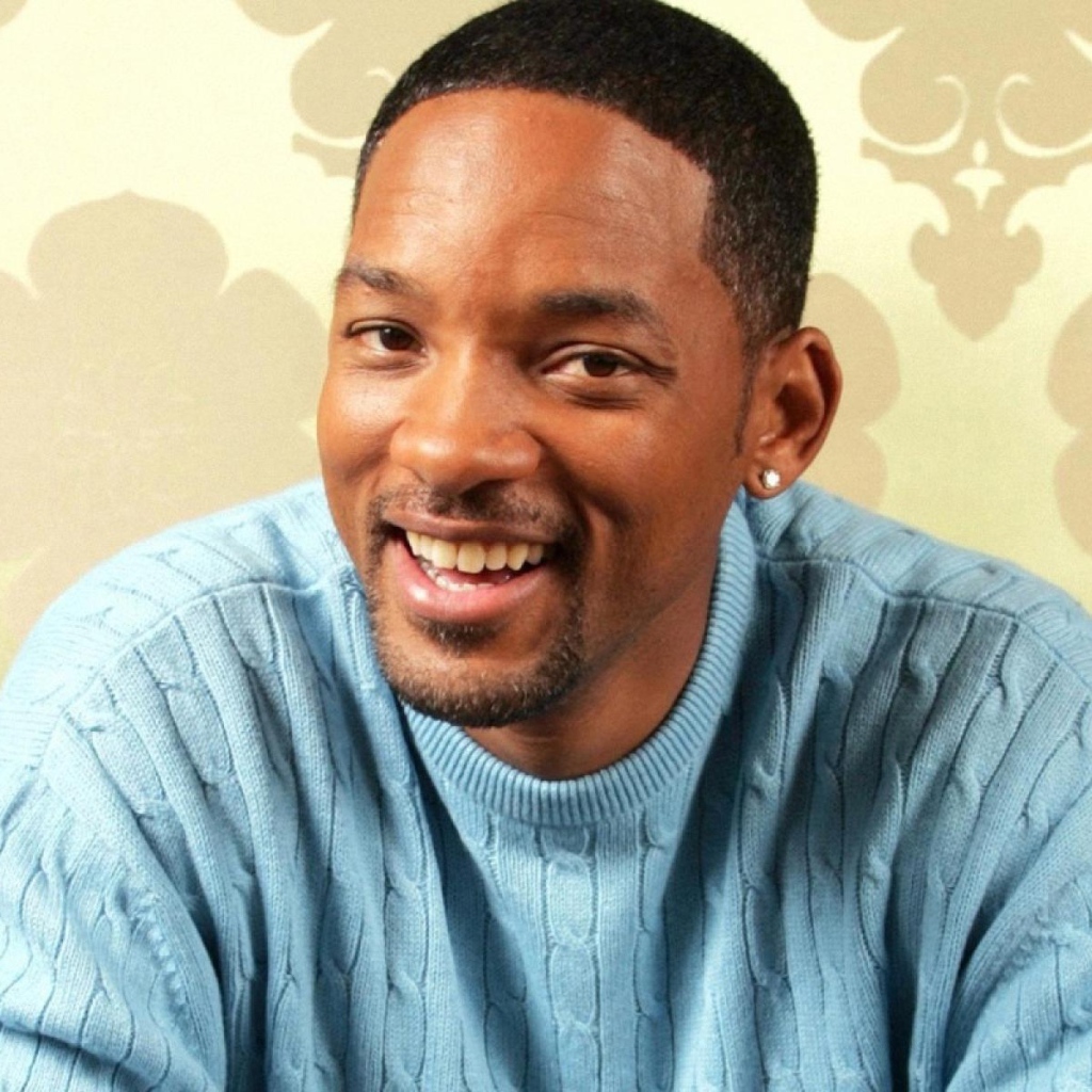 Уилл Смит в синем свитере