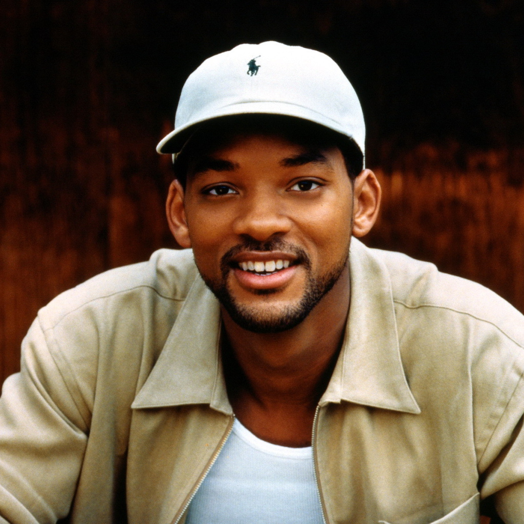 Уилл Смит в белом бейсболке
