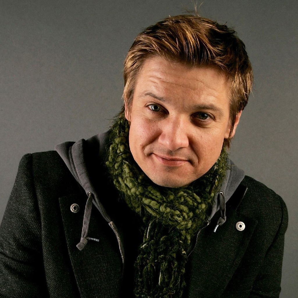  Актер Джереми Реннер