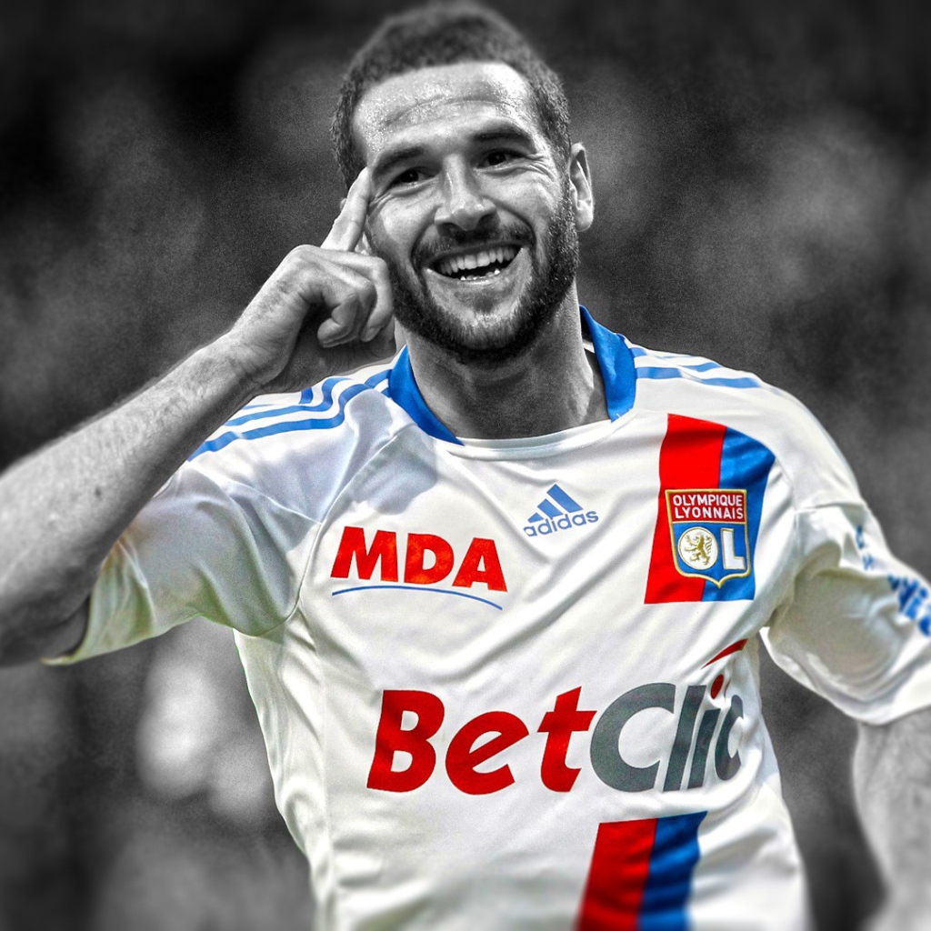 Французский футболист Лисандро Лопез