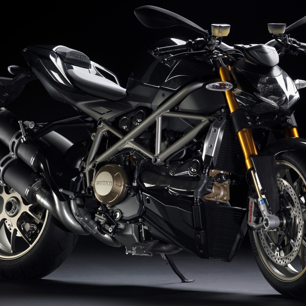 Красивый мотоцикл Ducati Streetfighter 848