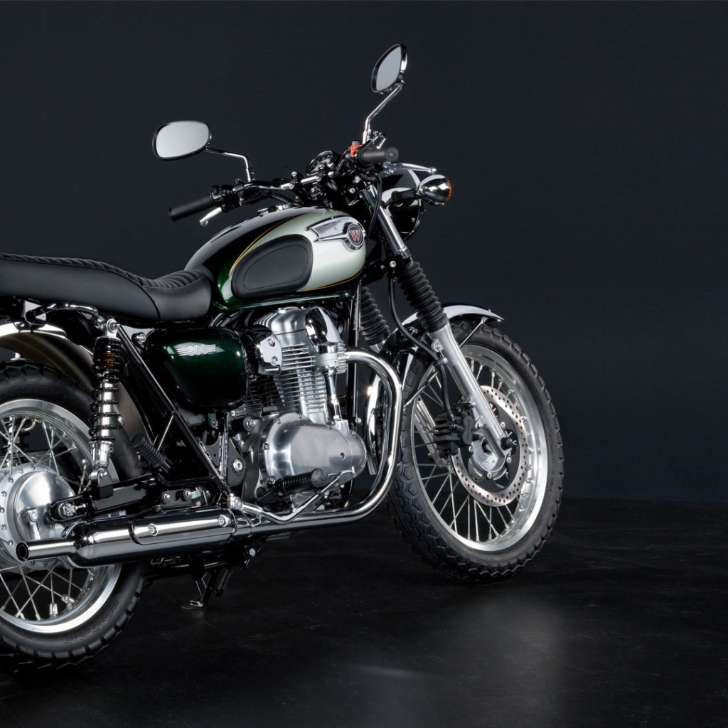 Красивый мотоцикл Kawasaki W 800