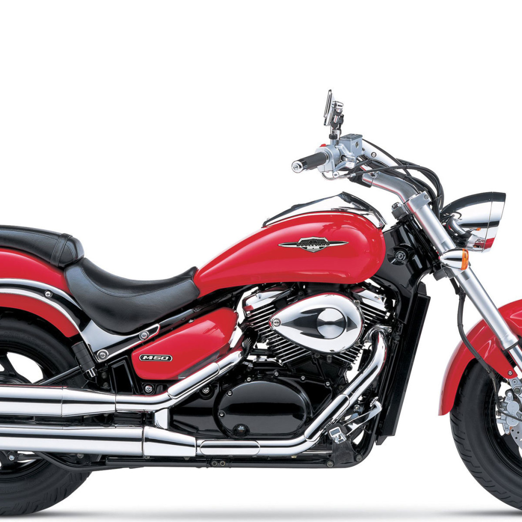 Красивый мотоцикл Suzuki Intruder M800