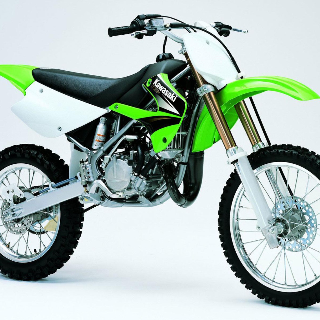 Красивый мотоцикл в москве Kawasaki KX 85-II
