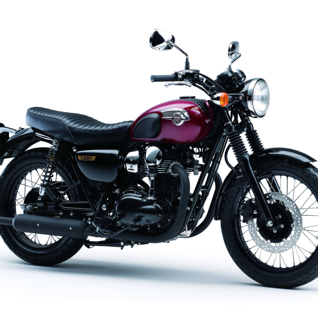 Красивый мотоцикл в москве Kawasaki W 800