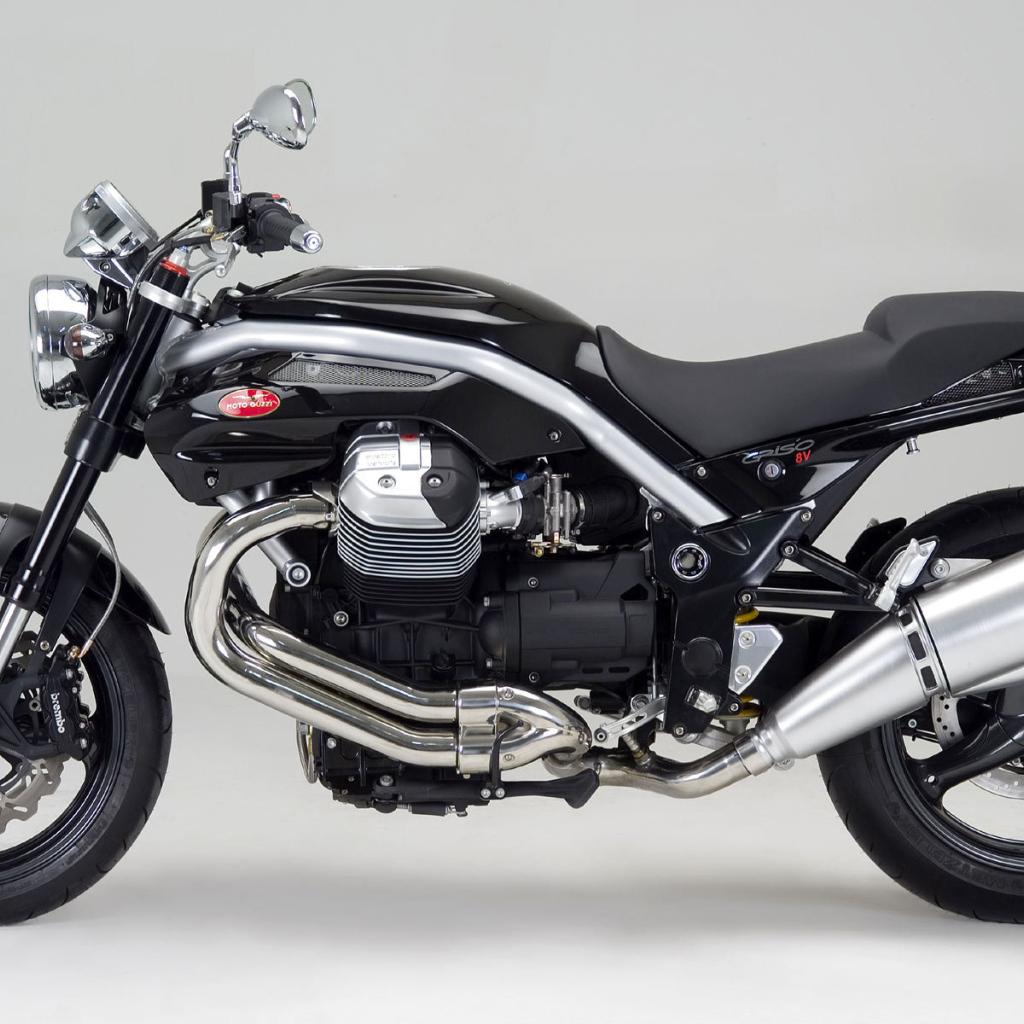 Красивый мотоцикл в москве Suzuki  Intruder M1500