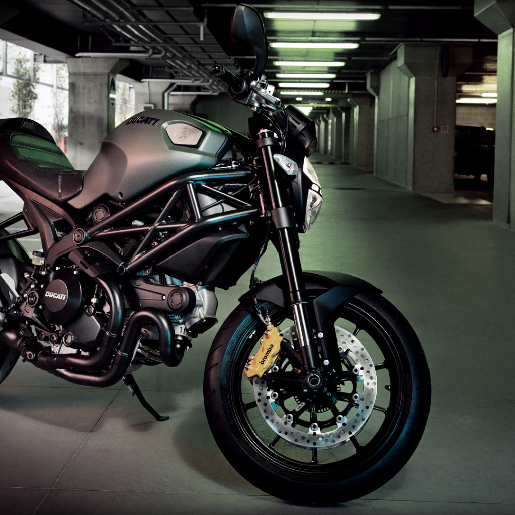Мотоцикл модели Ducati Monster Diesel