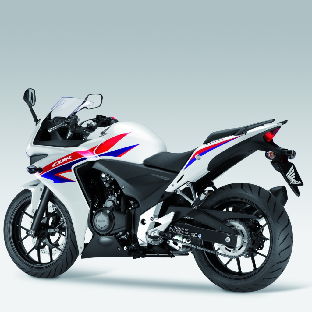 Мотоцикл модели Honda CBR 500 R