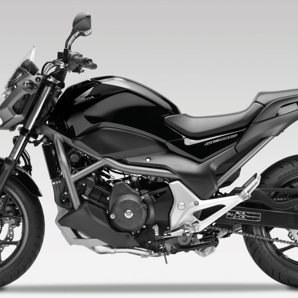 Мотоцикл модели Honda NC 700 S