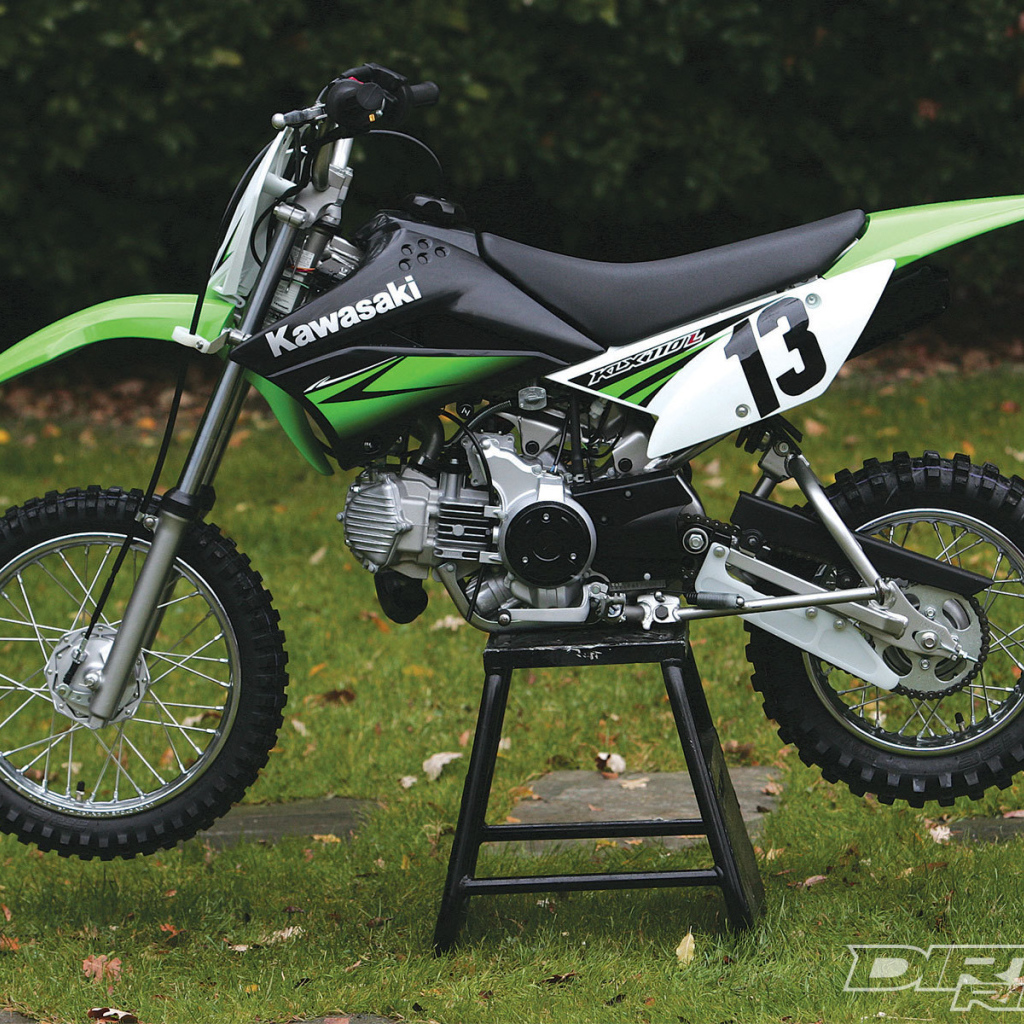 Мотоцикл модели Kawasaki KLX 125
