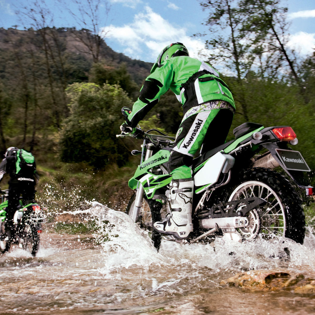 Мотоцикл модели Kawasaki KLX 250