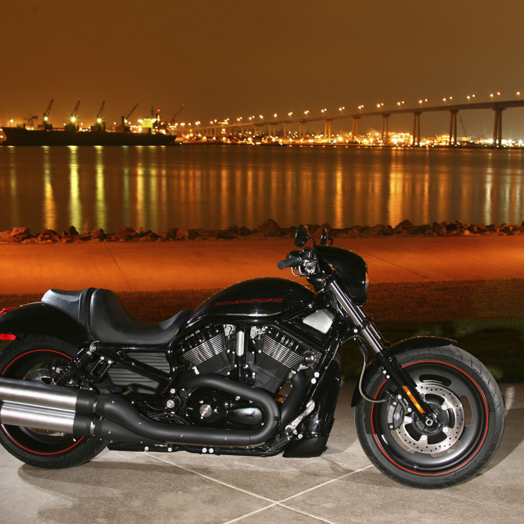 Быстрый мотоцикл Harley-Davidson Night Rod Special