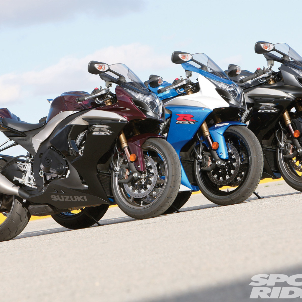 Быстрый мотоцикл Suzuki GSX-R 1000