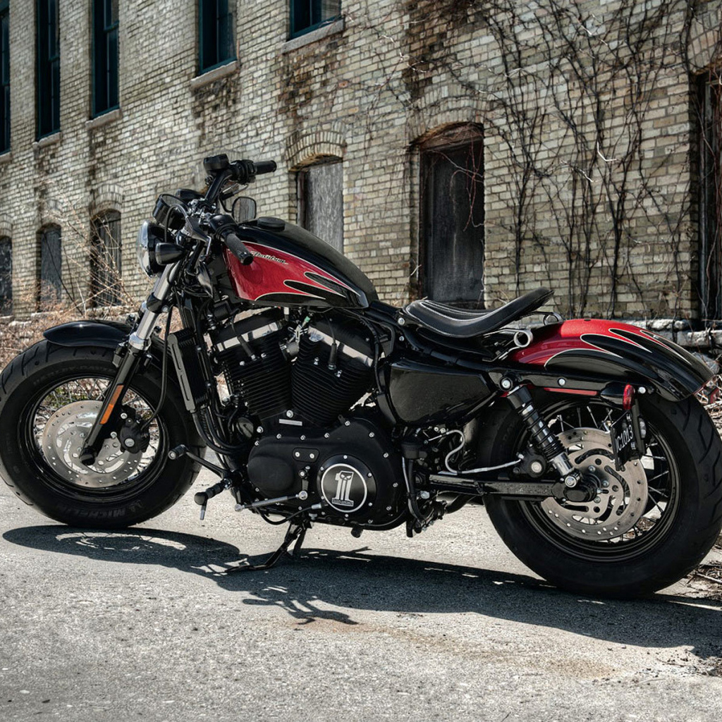 Невероятный мотоцикл Harley-Davidson XL 1200X Sportster Forty-Eight