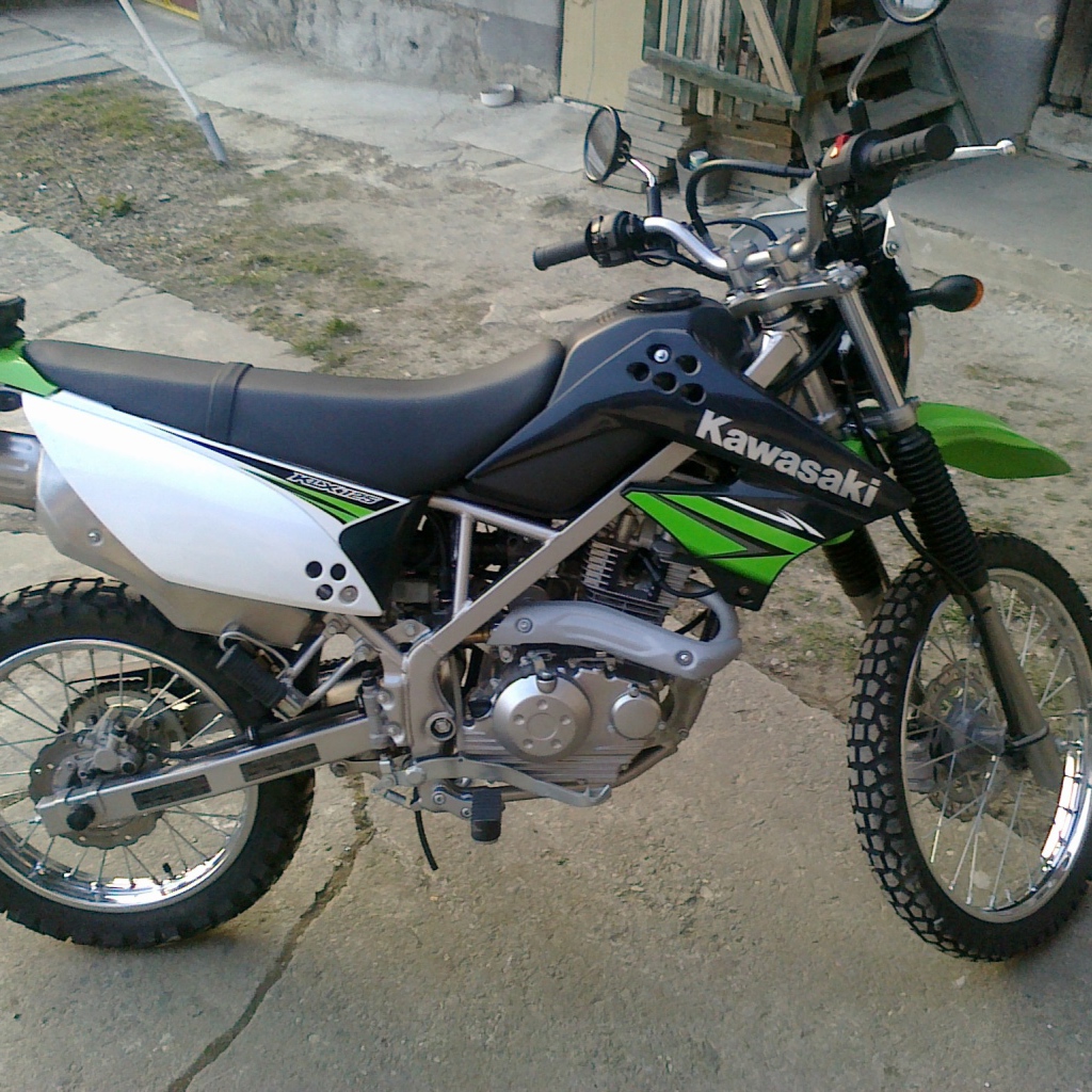 Невероятный мотоцикл Kawasaki KLX 125