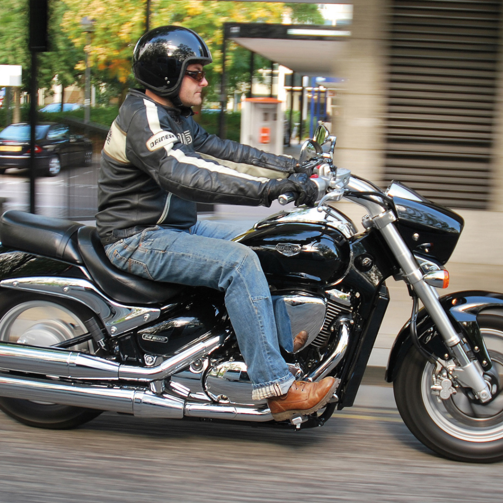 Невероятный мотоцикл Suzuki Intruder M1500