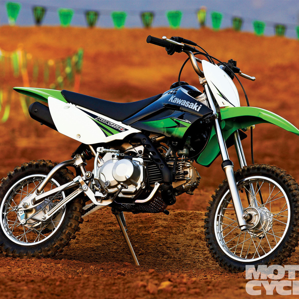 Невероятно быстрый мотоцикл Kawasaki KLX 110