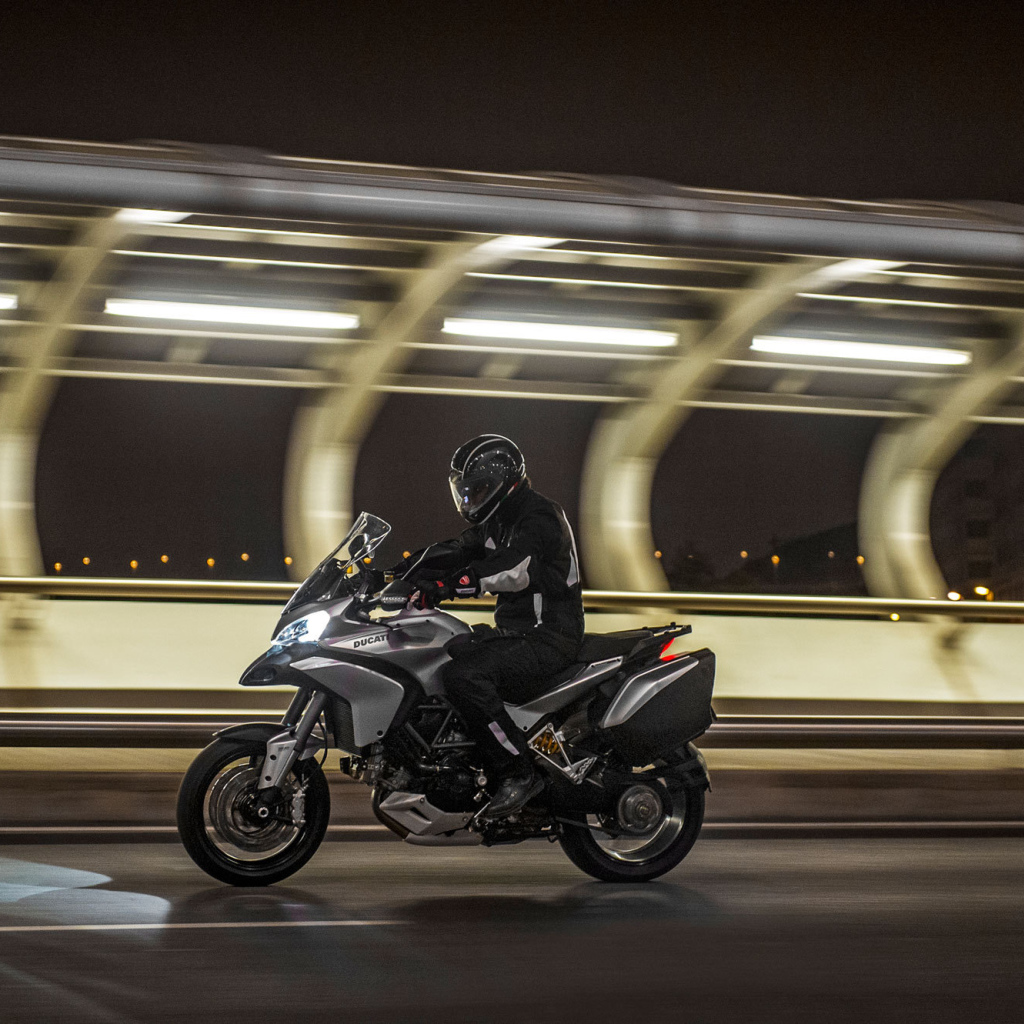 Новый мотоцикл Ducati Multistrada 1200 S Granturismo