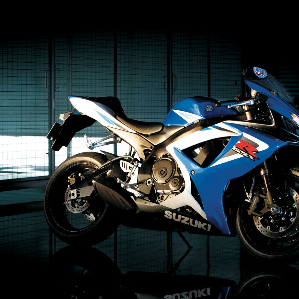 Новый мотоцикл Suzuki GSX-R 750