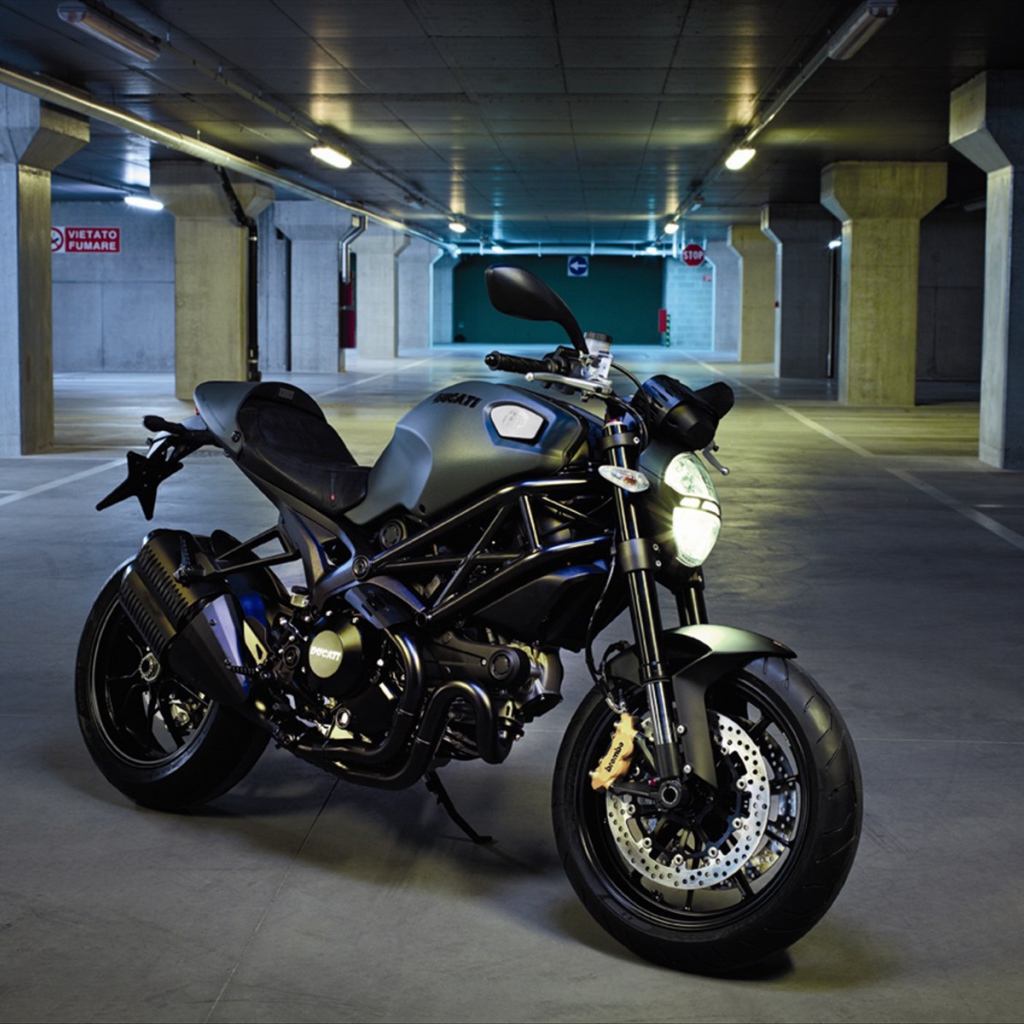 Новый надежный мотоцикл Ducati Monster Diesel