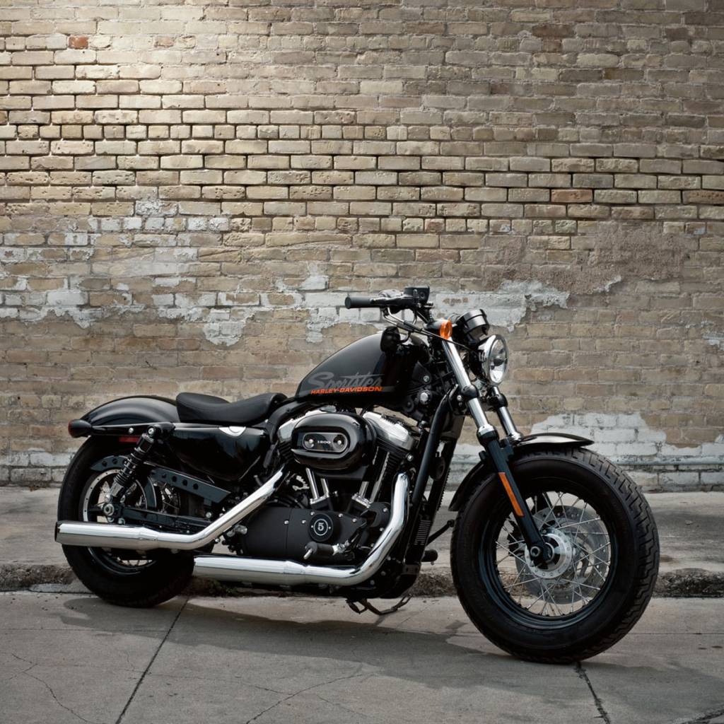 Новый надежный мотоцикл Harley-Davidson XL 1200X Sportster Forty-Eight